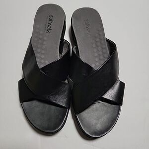 SOFTWALK TILLMAN Women's  Sz 7.5 M Leather Cross Strap Slip-On Slide Sandal/EUC